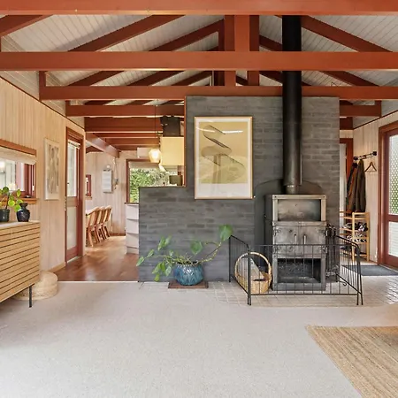 Cozy Sommerhouse Near The Sea *