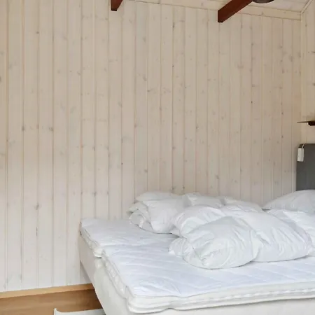 بيت للعطل Cozy Sommerhouse Near The Sea Nykøbing Sjælland